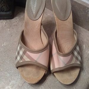 Burberry sandal